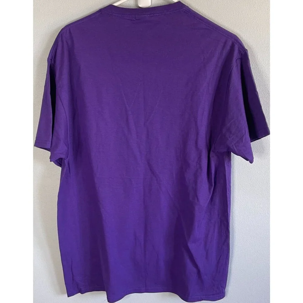 NWOT Fruit of the Loom HD Mens Purple Short Sleeve Crew Neck 100% Cotton T-Shirt